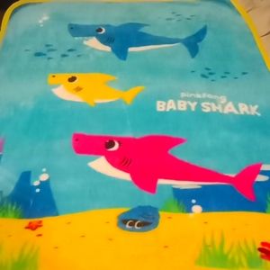 Baby Shark Blanket